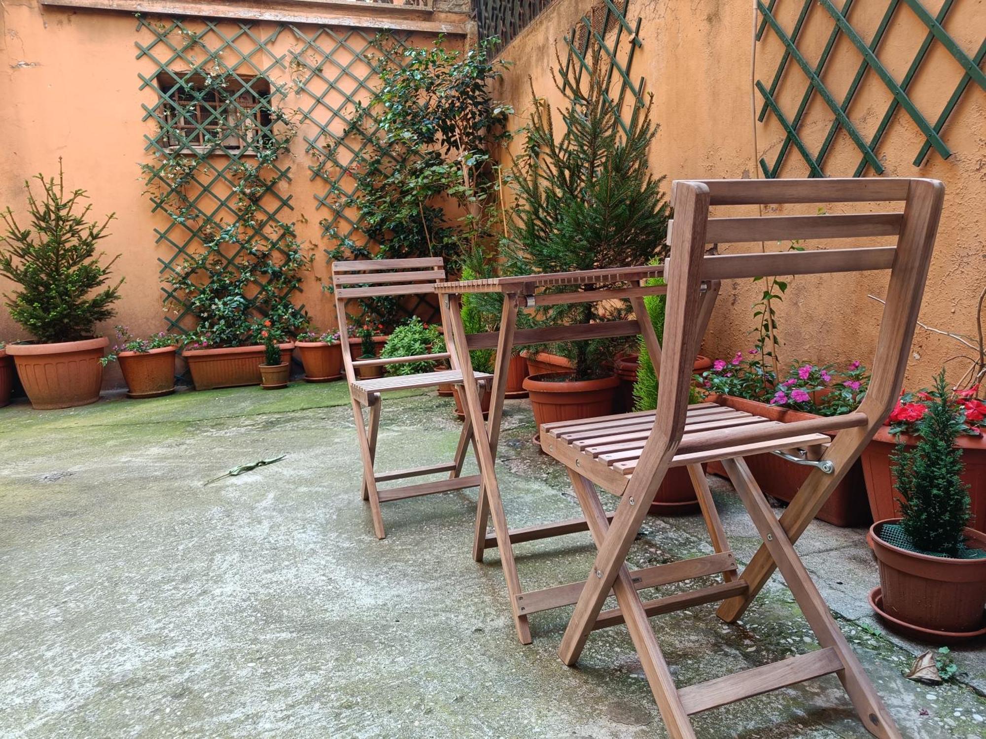 Suites In Rome Exterior photo